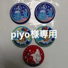 ディズニー刺繍缶バッチ