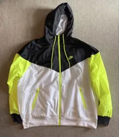 NIKE ウィンドランナー ボルト XL