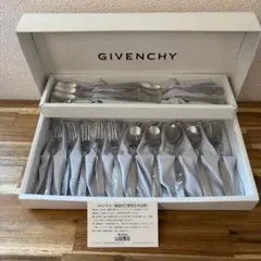 ☆新品・未使用☆GIVENCHY カトラリーセット ステンレス製のサムネイル