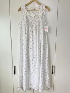 ★未使用タグ付★EILEEN WEST★花柄レース付きルームウェアワンピース希少のサムネイル