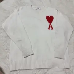 ami ホワイト ニット ハート刺繍