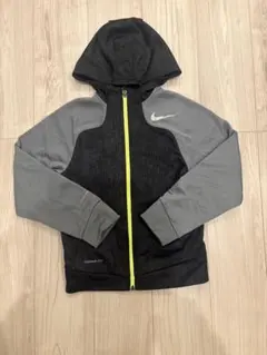 Nike THERMA-FIT パーカー