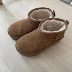 UGG CLASSIC ULTRA MINI PLATFORM