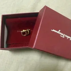 Ferragamo フェラガモ　ガンチーニ　ピアス　ゴールド