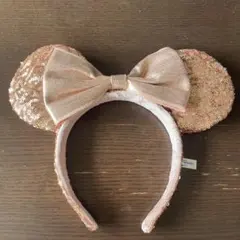 ディズニー　カチューシャ スパンコール ピンク　美品