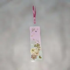 ハンドメイド　しおり　ブックマーク　押し花　新品　未使用
