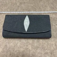 WILDSWANS エイ革 ガルーシャ 長財布 グリーン 箱あり - メルカリ