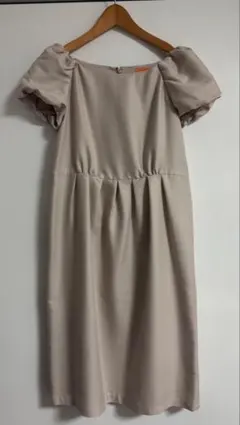 sunauana ラメ入りベージュ パフスリーブ ワンピース 40