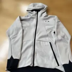 OAKLEY フーデッドジャケット　グレー　ブラック XL
