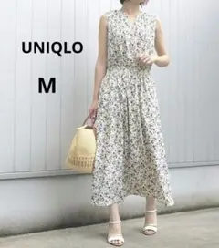 UNIQLO プリントシャーリングロングワンピース　ナチュラル