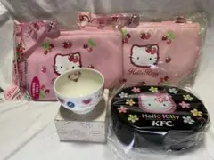 Hello Kitty＆KFCコラボ お弁当袋・茶碗4点セットのサムネイル