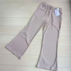 新品　ロングパンツ　リブプルオンパンツ風　フレアパンツ　ピンクのサムネイル