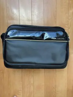 TIGORA エナメルバッグ