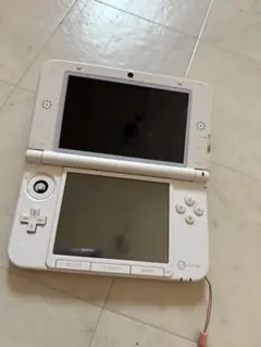 ニンテンドー3DS LL ピンク/ホワイト 本体　ジャンク品