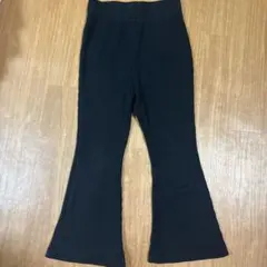黒いフレアパンツ 130サイズ