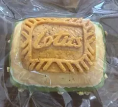 kikisquishyスクイーズ 抹茶ロータスサンド　抹茶　ロータス　サンド