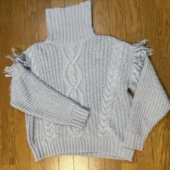 moussy ライトブルー ケーブル編みタートルネックセーター