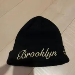 Brooklyn刺繍 黒ニット帽　NEW ERA