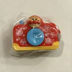 カシャカシャみえるよアンパンマン　アンパンマン