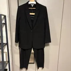ブラックパンツスーツ シングルボタン　H &M