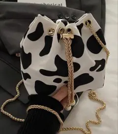 牛柄 ショルダーバッグ