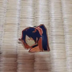 四楓院夜一 BLEACH 原作 缶バッジ WJ50周年展 - メルカリ