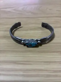 ターコイズ装飾シルバーバングル