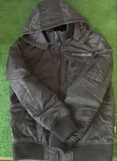 再値下げしました。アルファインダストリーズ　カーキ　中綿ジャケット