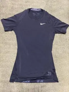 ナイキプロ　アンダーシャツ M 黒