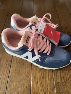 New Balance 996 ネイビー/ピンク 23.5センチ キッズシューズ