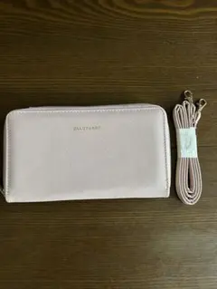 ジルスチュアート　ショルダーマルチケース