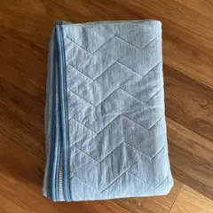 ニトリ　ひんやりマット