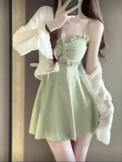 グリーン フリル ワンピース水着 M SHEIN