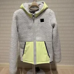 アンダーアーマー ボアジャケットら