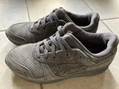 ASICS GEL-LYTE III OG グレー