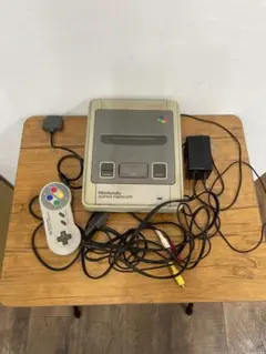 Nintendo スーパーファミコン 本体 コントローラー付き