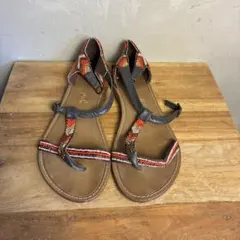 piche abahouse ビーズ刺繍トングサンダル　37サイズのサムネイル