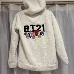 ボアフリースバックアップリケZIPパーカ アイボリー