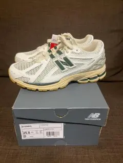 新品未使用 new balance M1906RQ 25cm