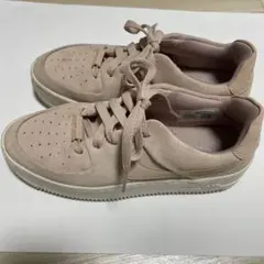 11/30削除！最終値下！NIKE エアフォースワン　23.5の方にも