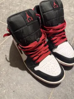 Air Jordan ハイカットスニーカー ブラック/ホワイト/レッド