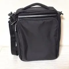 【美品】ace. フレックスライト フィット コンパクト ショルダーバックのサムネイル