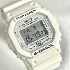 ホワイトモデルCASIO G-SHOCK DW-5600MW良好稼働品