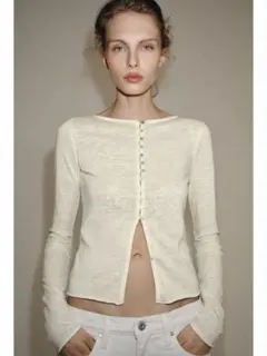 zara ラスティックtシャツ　Mサイズ 新品　未使用　タグ付き ZARA ラスティックTシャツ Mサイズ 新品タグ付き 人気の完売 - メルカリ