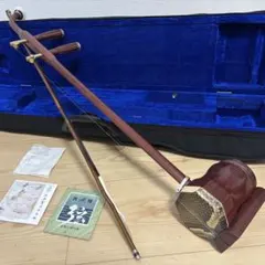 極美品 【登録証付】上海民族楽器 二胡 蛇皮 本格 弓 ケース付 - メルカリ