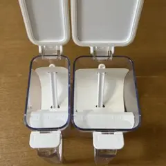 ニトリ 調味料ケース 2個セット ワンタッチ開閉のサムネイル