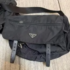 極美品プラダ ナイロン メッセンジャーバッグ 三角ロゴ ブラウン 白