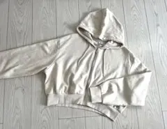 【新品】H＆M ショート丈パーカー