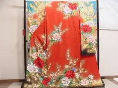 花嫁大振り袖 赤地 扇面 菊 牡丹 鳳凰 金彩 - メルカリ