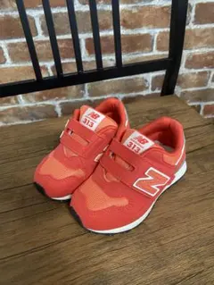 New Balance 313 キッズスニーカー オレンジ